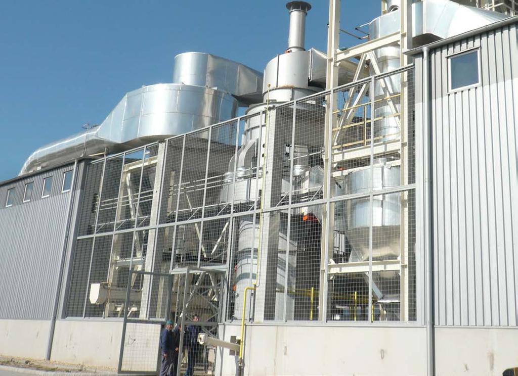 Camera di combustione per biomassa secca SISTEMA AUTOFUOCO Le polveri di legno, utilizzate come combustibile primario
