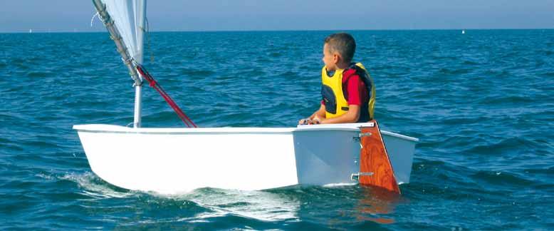 Associazione Italiana Classe Tridente Baby boat Baby boat Con l obiettivo principale di promuovere lo sviluppo della classe Tridente in