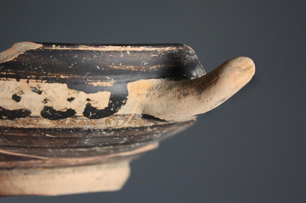 Figura 5. kylix dipinta (SF371) dal 2014 scavi Figura 6. kylix dipinta (SF 371) dal 2014 scavi Figura 7.