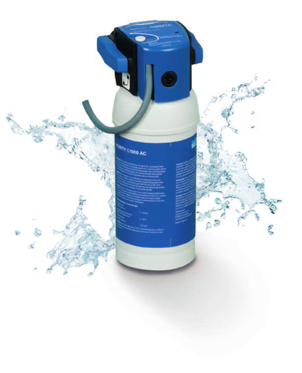 Il set UV disponibile in opzione consente un controllo supplementare del livello delle batterie dei batteri contenute nell acqua.
