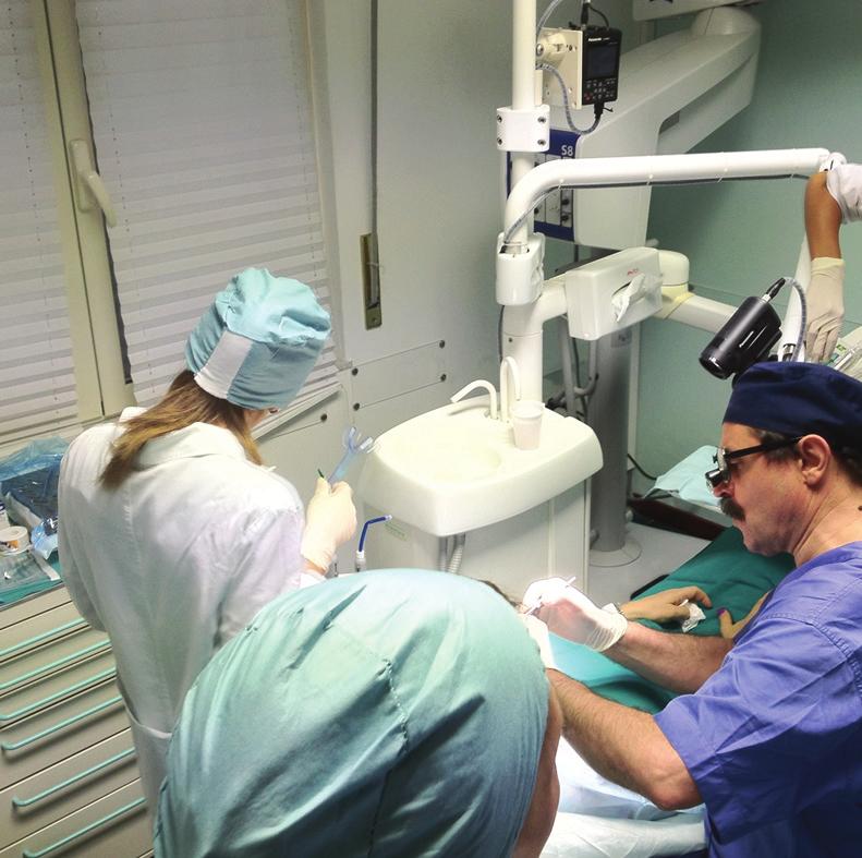 Background scientifico Il concetto dell implantologia protesicamente guidata rappresenta oggi un principio consolidato e da tutti preso come riferimento per l esecuzione di un implantologia