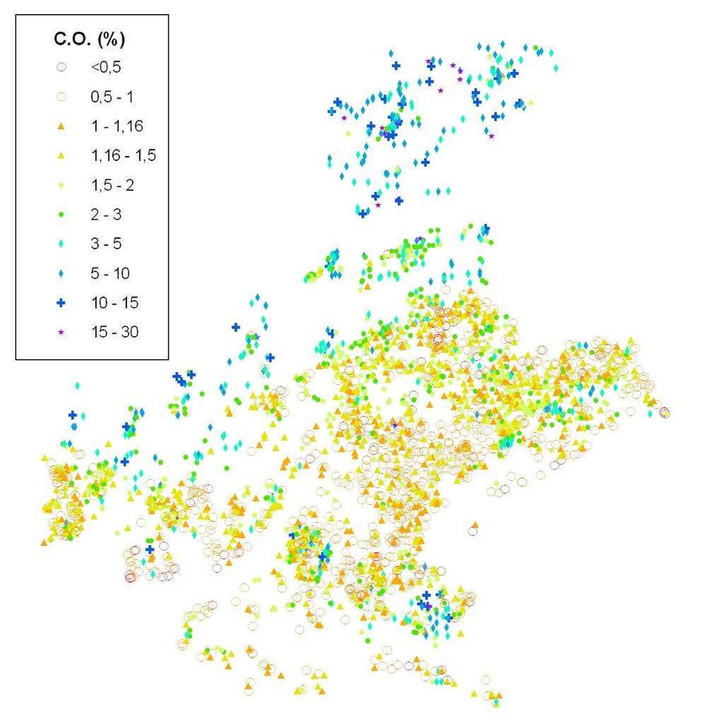 Nel caso del carbonio organico i dati mostrano una distribuzione marcatamente non normale (figura 1), fortemente asimmetrica (coefficiente di skewness 4,27), con il 50% delle osservazioni