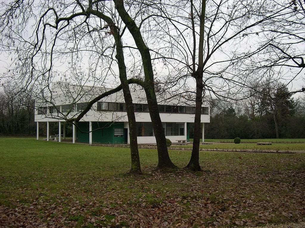 Villa Savoye presso Poissy di Le Corbusier (1931,