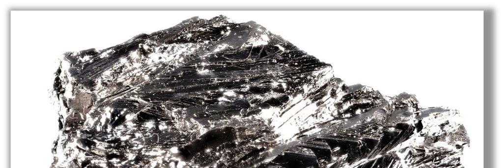 Si tratta di un prodotto naturale a base di ematite, la cui forma cristallina è lamellare (solo quando è qualità di vertice) e simile alla mica (da cui il nome); è un materiale inerte, insolubile in