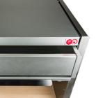 Nato dal progetto EVO, Pepegrill EVO PLUS è un barbecue dal design pulito ed