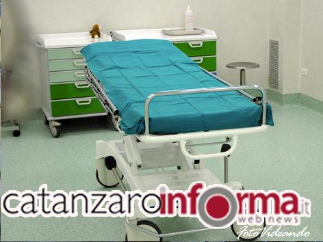 Sito Web Crisi Psicogene non Epilettiche: Sin condivide approccio a paziente LINK: http://www.catanzaroinforma.it/notizia100122/crisi-psicogene-non-epilettiche-sin-condivide-approccio-a-paziente.