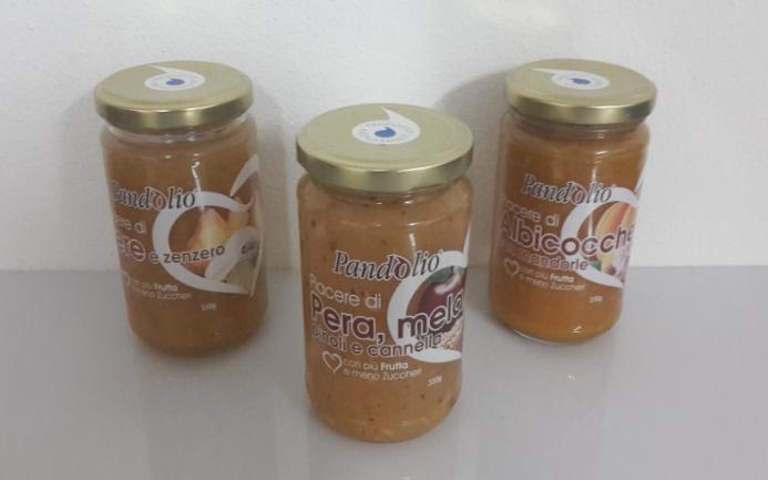 - FRAGOLE Marmellate speciali 330 12 2 anni Gusti: -