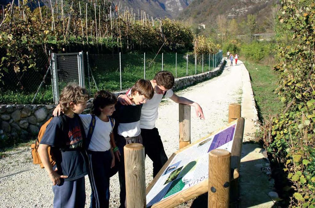 battello pneumatico, da Valstagna fino alla Casa sul Fiume a Solagna.