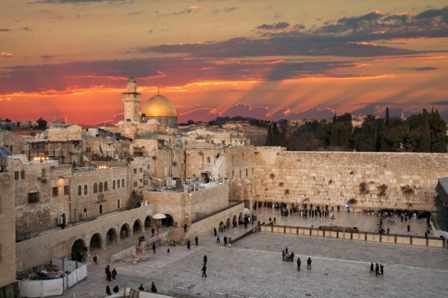 TOUR ISRAELE CLASSICO Tra storia e religione Dal 21-03-2019 al 28-03-2019 Un affascinante viaggio, un ritorno alle origini della storia.