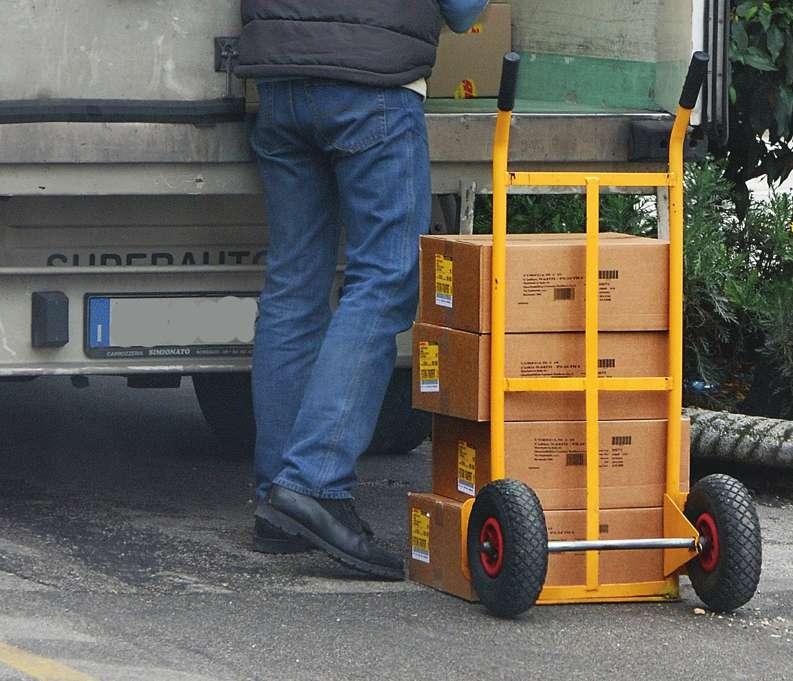 refrigerazione (per esempio carni fresche), sia quelli da mantenere ad alte temperature