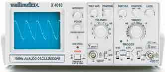 XG2102 340 Sensibilità verticale da 5 mv a 5 V/div e zoom x5 Basei dei tempi da 100 ns a 0,1 s/div Visualizzazione in modalità