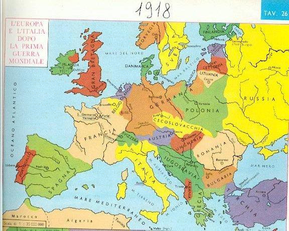 Nell ottobre del 1918 l ammutinamento dei marinai tedeschi, stanchi di essere mandati a morire, incoraggiò rivolte in diverse città che indussero il