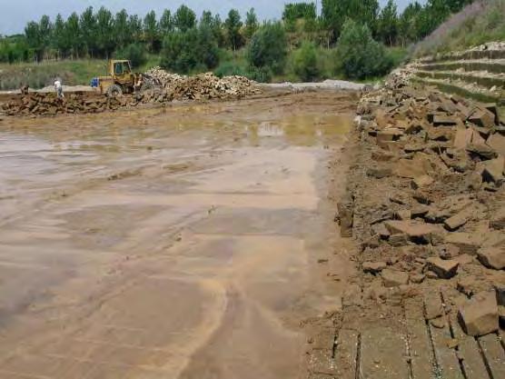 Il piazzale di Cava in alcune aree è posto al di sotto della