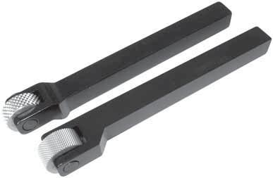 PORTA GODRONI Tipo 340 e Tipo 341 KNURL HOLDERS Quadro / Square L d Art spina / Shear pin code D S Fig. 340.006 6x6 120 4 736.903 12 4 1 340.007 7x7 120 4 736.903 12 4 1 340.008 8x8 120 4 736.