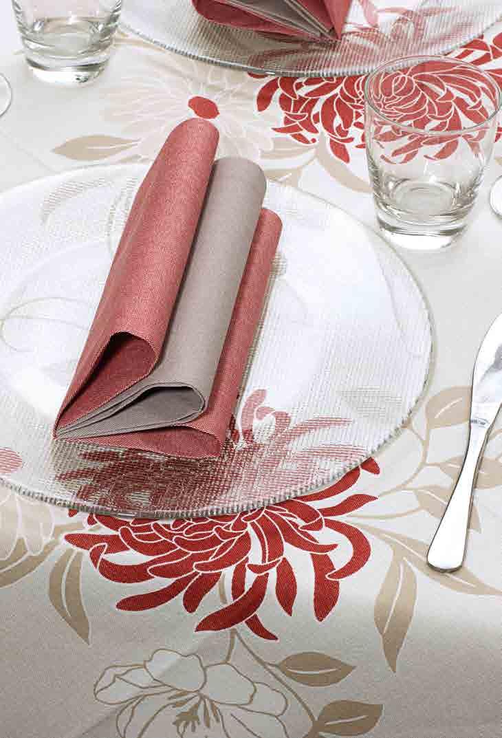 PEONIA AIRLAID 40/41 COLORE TIPOLOGIA SIZE CODE PACKAGING PIECES/BOX PALLET tovaglia tablecloth 100x100 100 2200 8x25 pcs 200 pcs 20 boxes rotoli tablecloth roll 120x120 120 2200 6x20 pcs 120 pcs 18