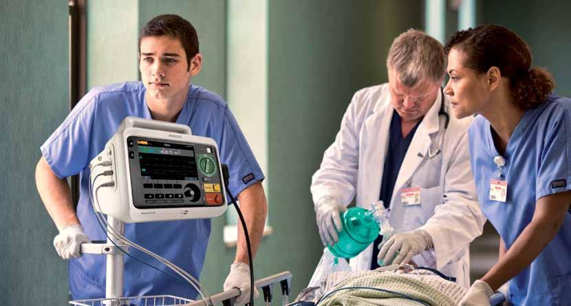 La risposta alle emergenze in terapia intensiva Defibrillatore/monitor Efficia DFM100 Per fornire cure di alta qualità, è necessario prendere decisioni immediate e consapevoli, sia sul luogo