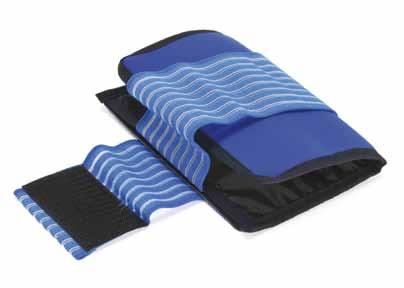 Thermically insulated with exclusive Ultratherm material, it keeps cold reusable ice for several hours and can be used as travelling or medicine case.