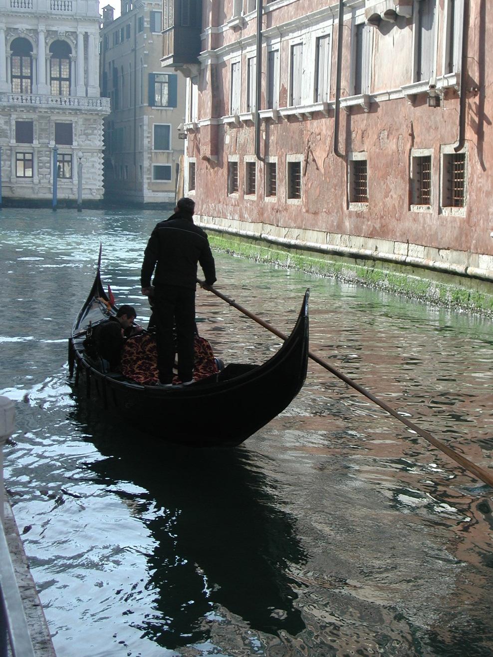 Al punto tale che a volte l acqua gioca un