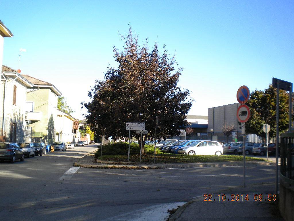 AREA N. 15 PARCHEGGIO VIA MAZZINI VIA GARIBALDI per mq.