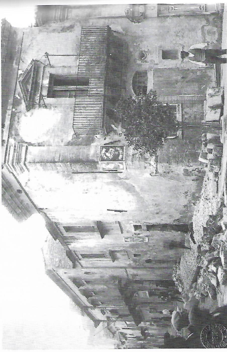 In questa foto si nota a sx il Palazzo degli Arezzo Spatafora, che fu