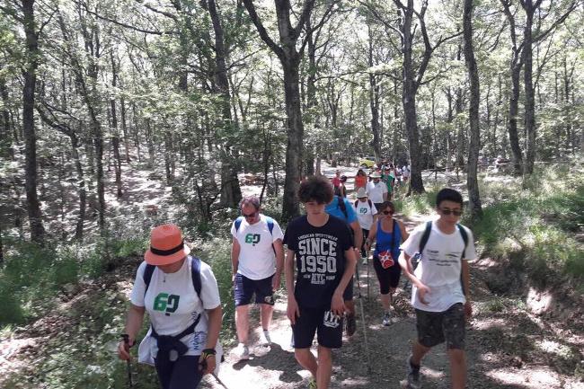 Sentieri da percorrere in mountain bike ed a piedi che si snodano tra Val di Chiana e Val D Orcia I sette sentieri e percorsi ad anello di Chianciano Terme sono presenti su Outdooractive la