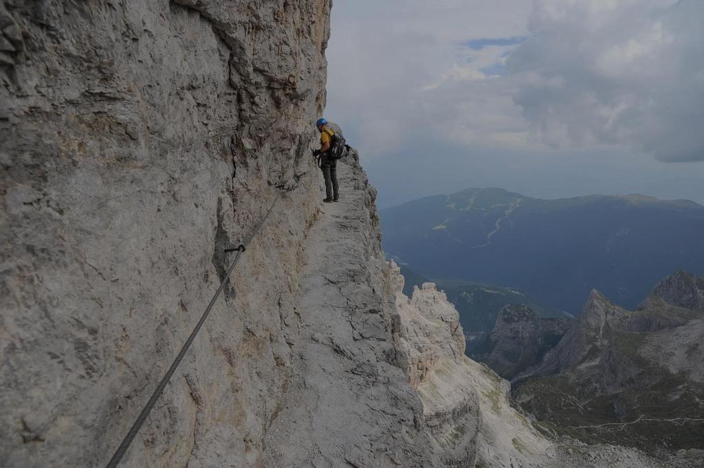 7/8 LUGLIO WEEK-END PER ESPERTI FERRATA DELLE BOCCHETTE CENTRALI E RIFUGIO ALIMONTA ISCRIZIONI ENTRO IL 15 GIUGNO!