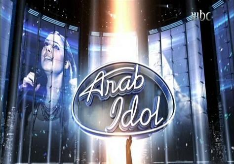 Un giorno, però, il talent show Arab Idol gli ridona coraggio,