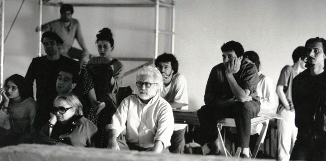 Alle prove di Calderón di Pier Paolo Pasolini, con Laura Betti e i giovani attori della scuola del Teatro Stabile di Torino da lui fondata nel 1991.