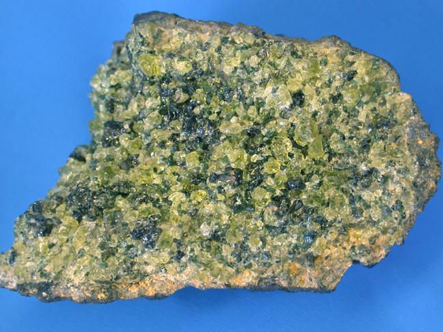 Peridotite Roccia magmatica intrusiva, formatasi