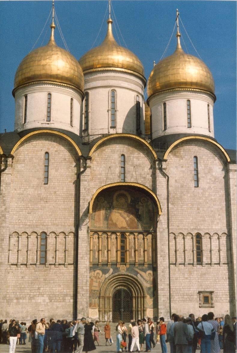 Chiesa ortodossa all interno delle mura del Cremlino,