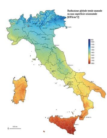 Copertura del fabbisogno di energia termica per la produzione di acqua calda sanitaria In queste pagine riportiamo tre tabelle (per tre diverse posizioni geografiche lungo la penisola) dalle quali è