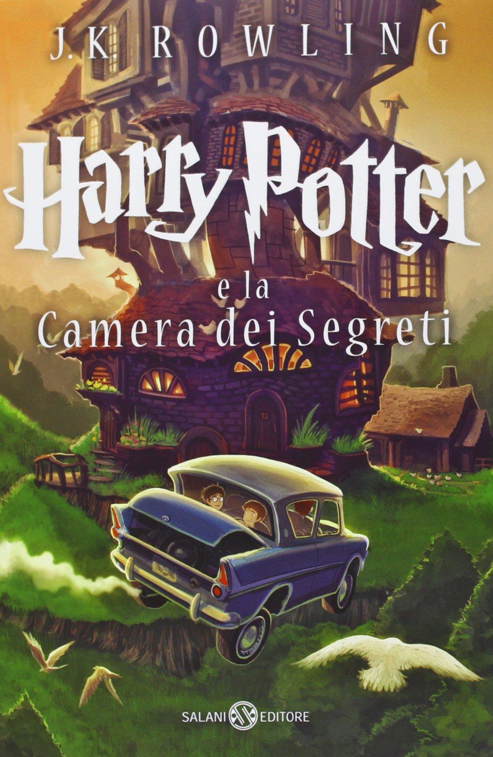 Potter Ã ormai celebre: durante il primo anno alla Scuola di Magia e Stregoneria di Hogwarts ha sconfitto il terribile Voldemort, vendicando la morte dei suoi genitori e coprendosi di gloria.