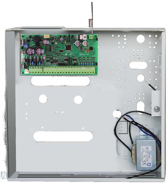 CAS6PB; Tensione d uscita 13,8 Vdc nominali; Corrente massima erogabile 2A;