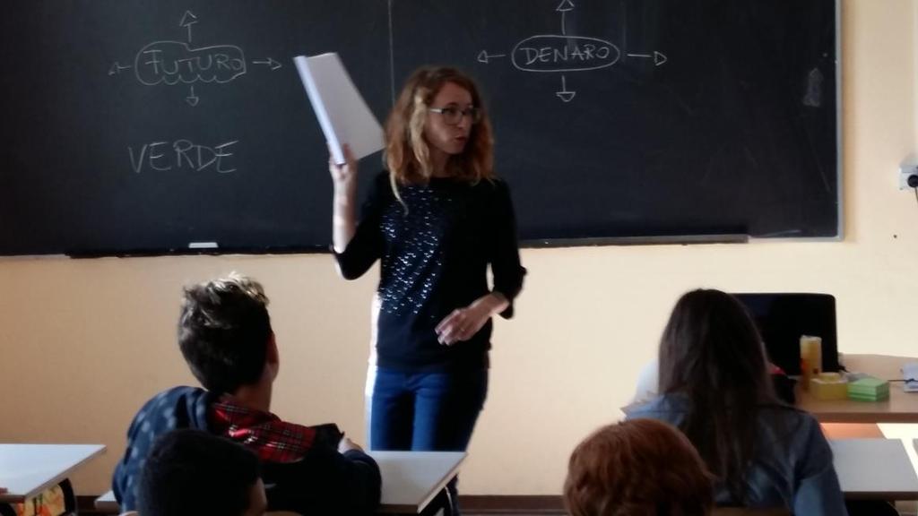 La nostra proposta alle PRIMARIE un percorso formativo di 4 incontri rivolto alle classi quarte e