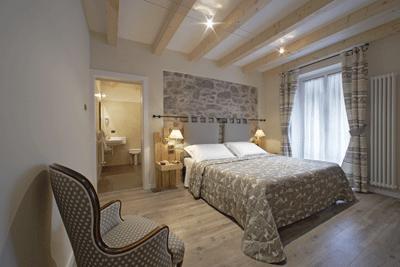 avanguardia in Trentino, qualità certificate dalla prossima assegnazione delle quattro stelle superior e della certificazione Ecolabel. Hotel Savoia non conosce il concetto di camera base.