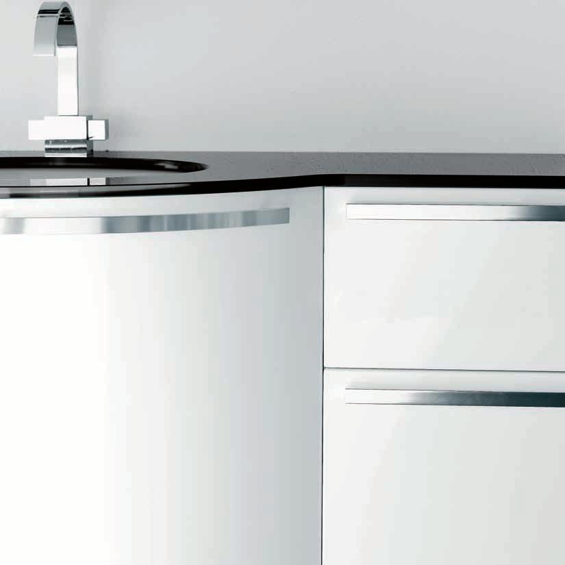 42 TM 1022 Larghezza cm 156, profondità cm 54 Mobile laccato lucido bianco cod. BL Top vetro nero Lavabo sottopiano art.