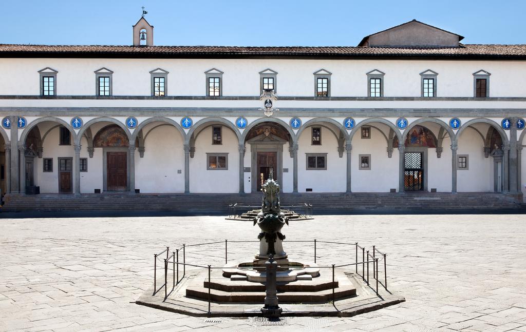 Centro Adozioni di Area Vasta di SIENA Via dei Pispini, 162 Tel.