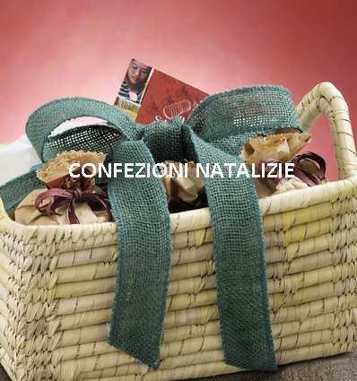 REGALISTICA SOLIDALE AZIENDALE NATALE 2017 Un regalo per comunicare la propria