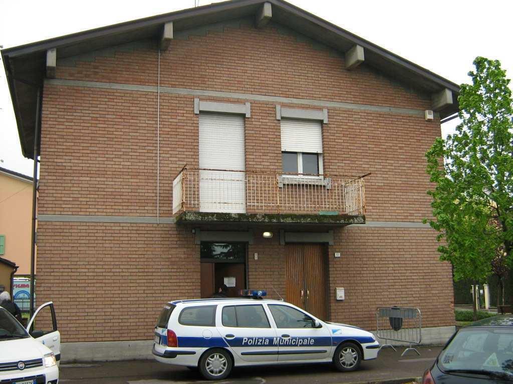 35 Sede Polizia municipale Via Lenin n 2/a Uffici polizia municipale + alloggio p. 22 27 5 M.Q.