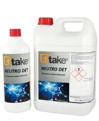 MOTO DET MOTO DET è un prodotto a ph neutro, diluibile in acqua, costituito da una miscela di alcali tamponati, estratti di origine naturale ed alcoli.