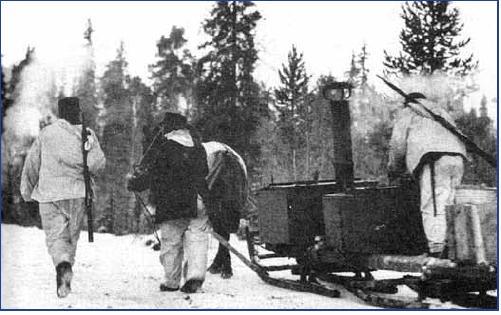 20.8 Le Cucine da Campo finlandesi (favorisce il finlandese, sempre che sia cauto) Le due unità di Cucina da Campo rappresentano slitte trainate da cavalli cariche di stoviglie, il cibo e la cucina.