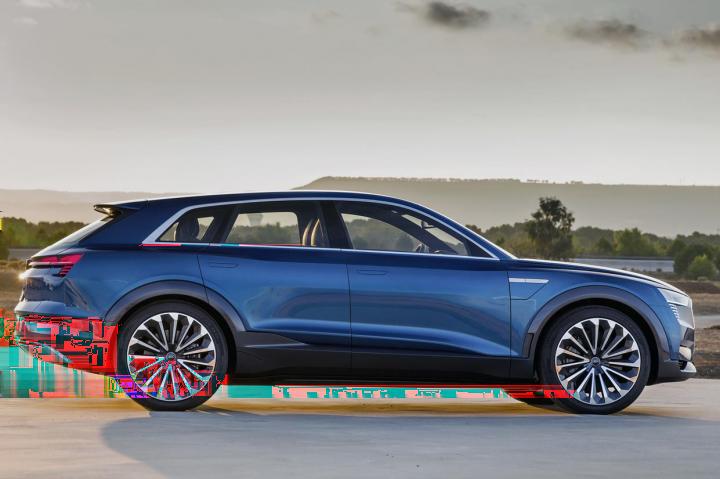 Audi e-tron quattro concept Nei prossimi otto anni Audi introdurrà sul mercato più di 20 modelli elettrificati.
