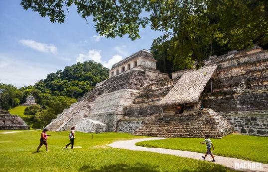 Il vostro tour e finito e per chiudere in bellezza, una splendida giornata tra le rovine di Tulum ed il suo mare turchese vi aspettano.