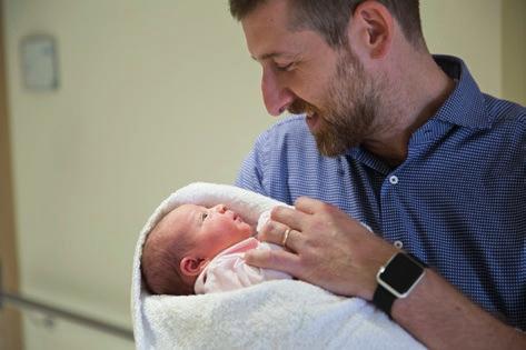 LA VISITA DEI PARENTI Si raccomanda di rispettare l orario di visita che è previsto tutti i giorni dalle ore 17 alle ore 19.