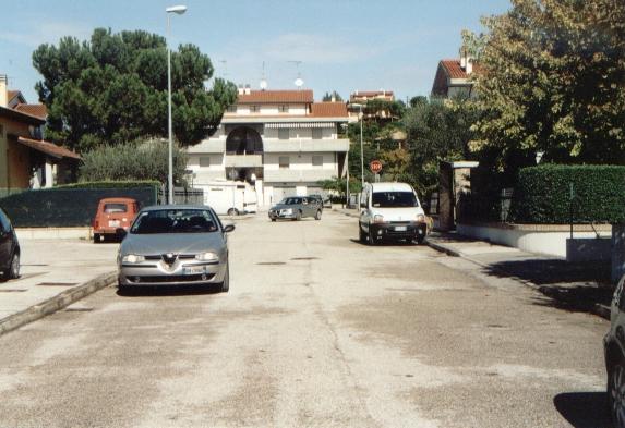 2005 Via Zagabria La via porta il nome di Zagabria, la capitale e la maggiore città della Croazia.