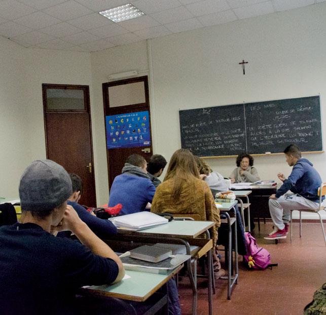 Per consentire alle famiglie e agli studenti di compiere scelte chiare, in base alla nuova riforma delle scuole superiori, ricordiamo che fra i sei licei previsti dal nuovo assetto ministeriale, il