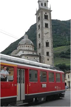BERNINA EXPRESS: LE TAPPE DA NON PERDERE Prima Tappa: Tirano Tirano, tappa di partenza del Bernina Express.