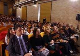 4 f Concorso "Pace è legalità" La scuole premiate Le classi vincitrici a livello regionale Categoria Primarie: Classe V B del plesso scolastico Da Vinci di Falconara