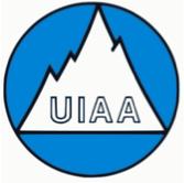 I materiali alpinistici presentano anche la marchiatura UIAA (Unione Internazionale delle Associazioni Alpinistiche) la quale indica che quell'attrezzatura rispetta le relative norme UIAA.