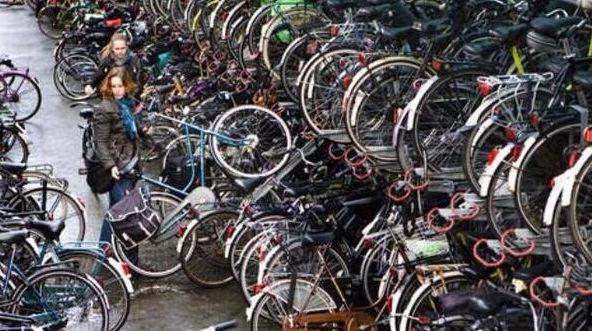 USO DELLA BICICLETTA Uso della bicicletta: 26% del